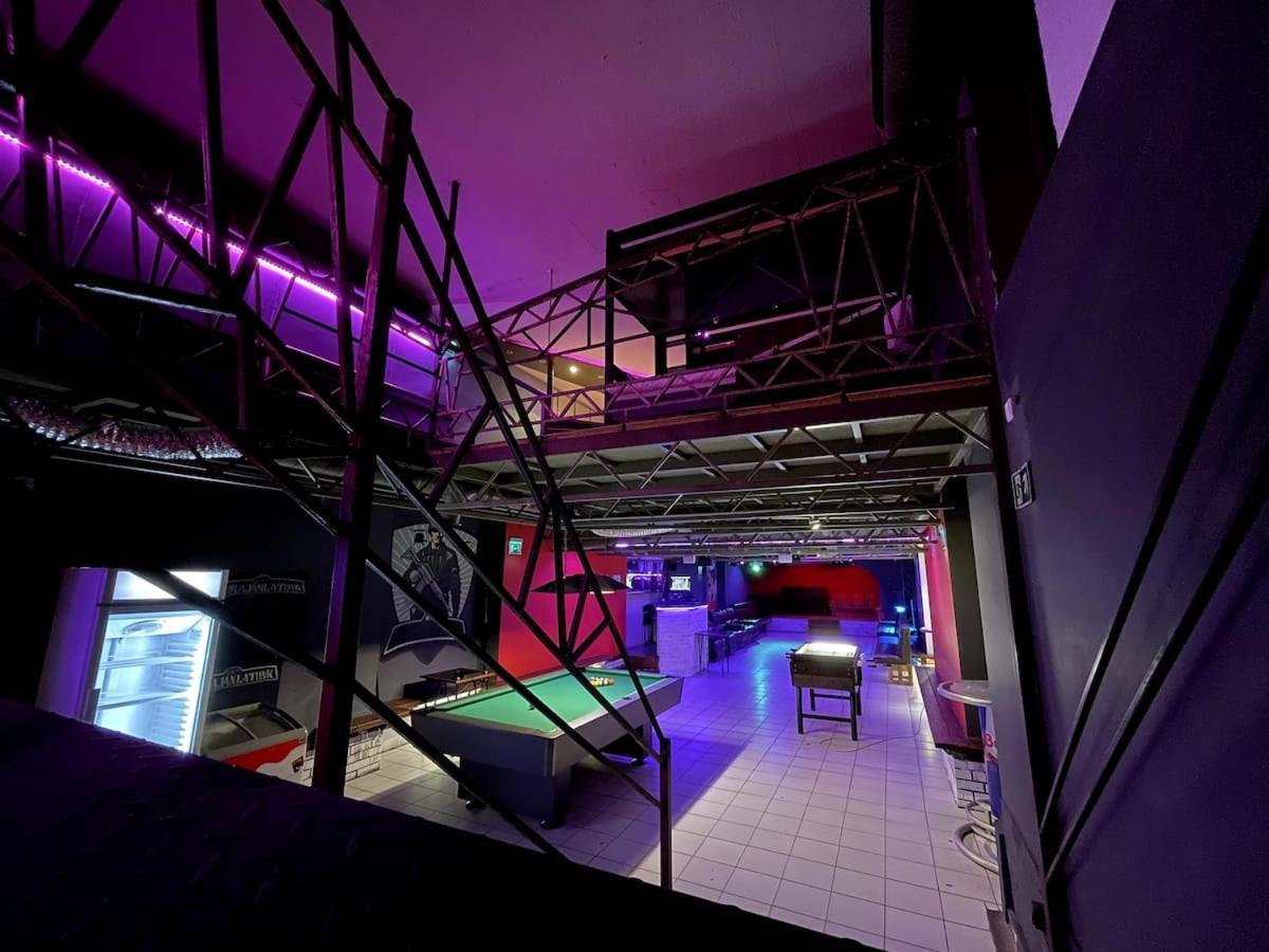 The Bachelor Bar - Bunker | Private Club Villa Budapest Eksteriør bilde